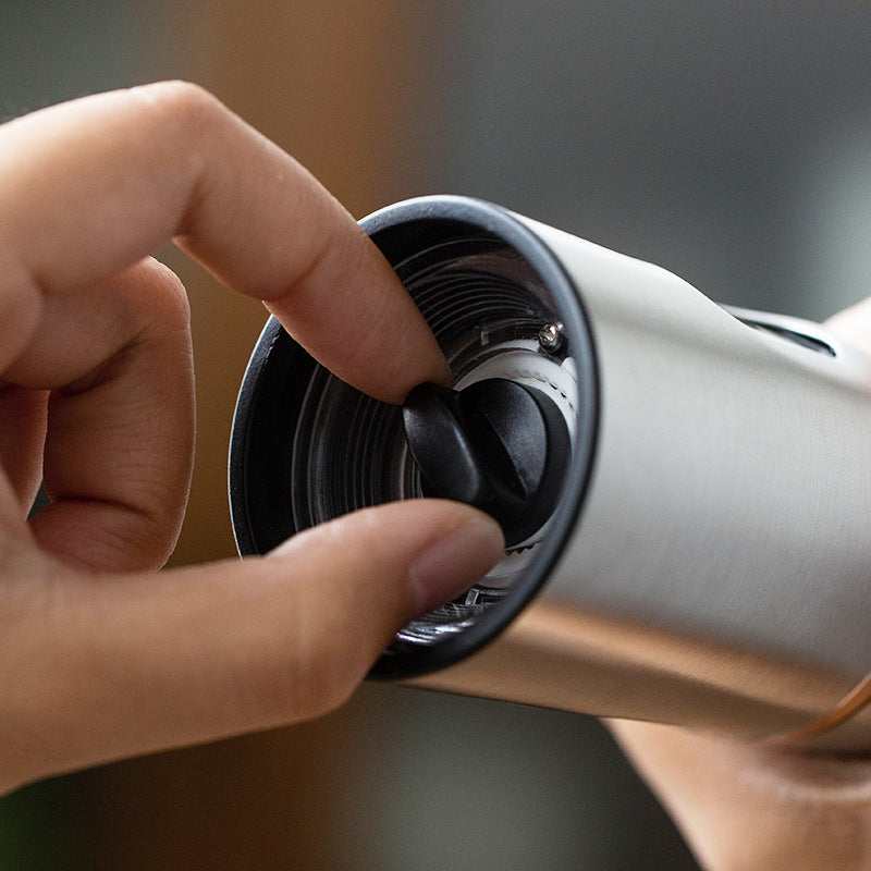 Electric Salt & Pepper Grinder – Stainless Steel – image 6